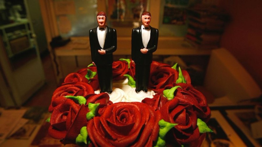 same-sex wedding cake