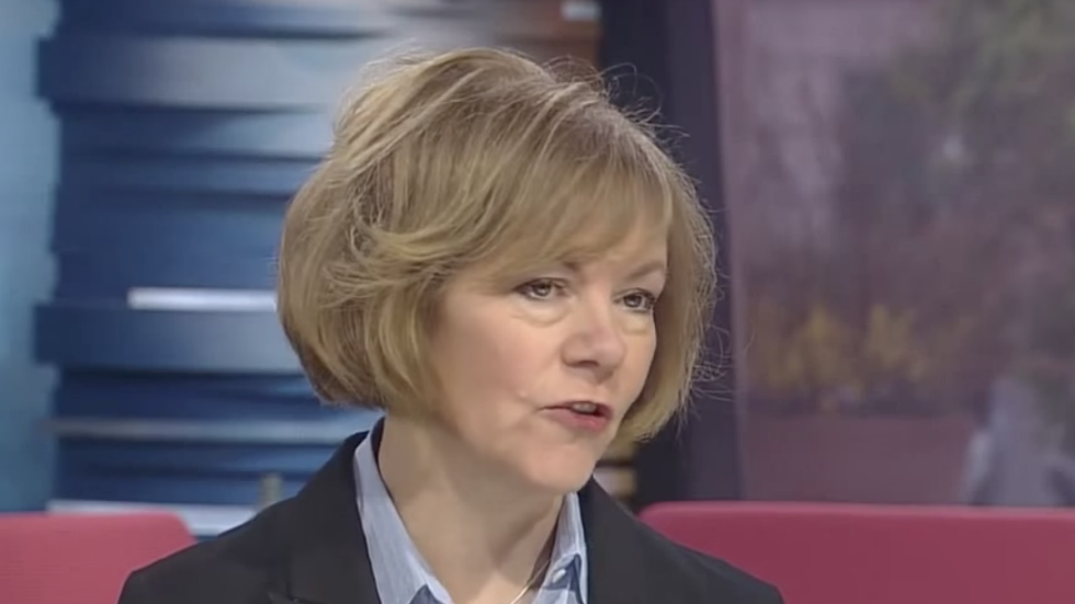 Tina Smith