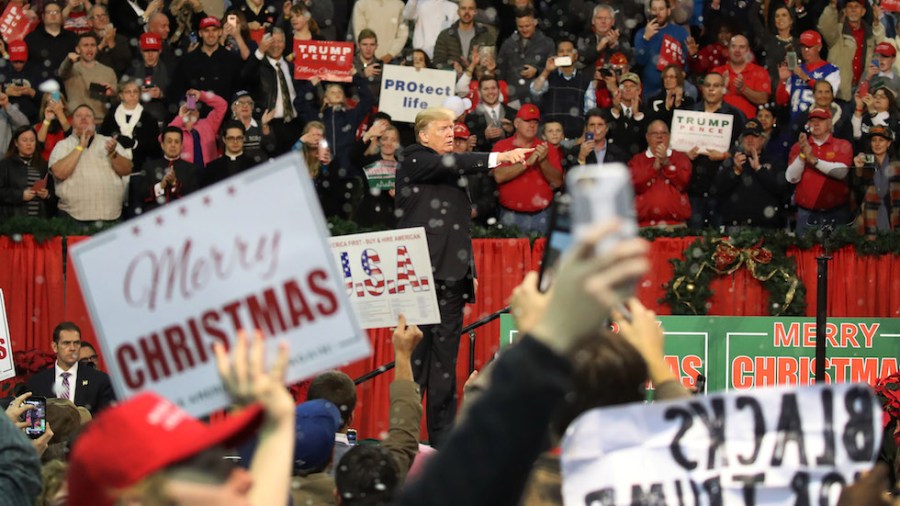 President Trump, Pensacola, fake snow, campaign rally