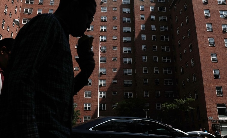 a photo of an apartment building in New York City