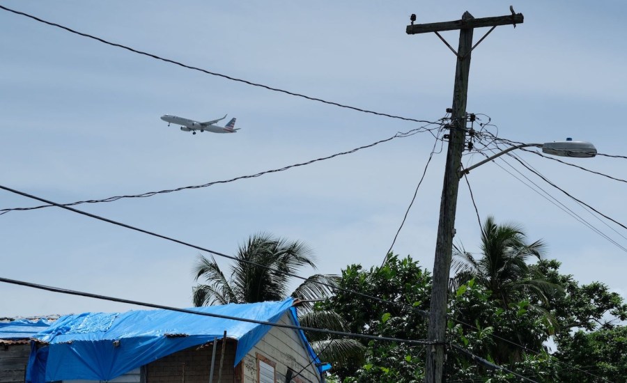 a photo of power lines in Puerto Rico