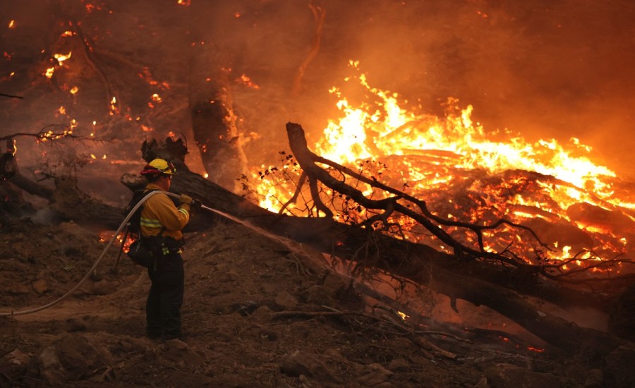 california wildfires santa cruz winds 94 miles per hour mph 2021 2020 cal fire