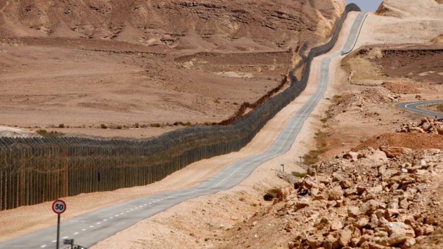 Israel and Egypt border