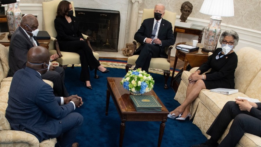 Members of the Congressional Black Caucus meet with Vice President Harris and President Biden in the Oval Office