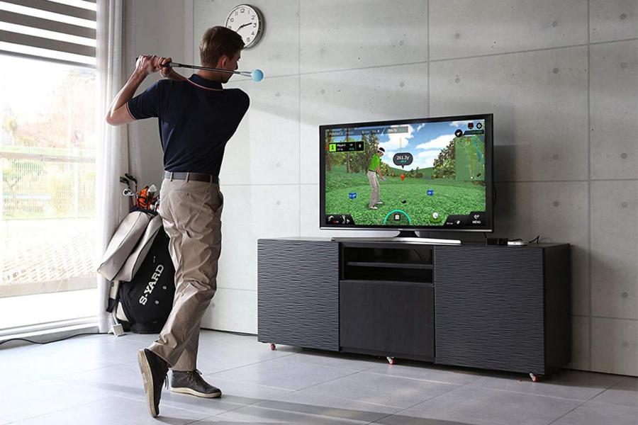 Improve your golf swing at home without paying for expensive lessons with this simulator