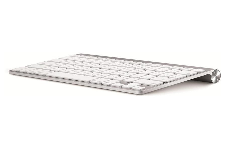 Pick up this wireless Apple Bluetooth keyboard for less than $60