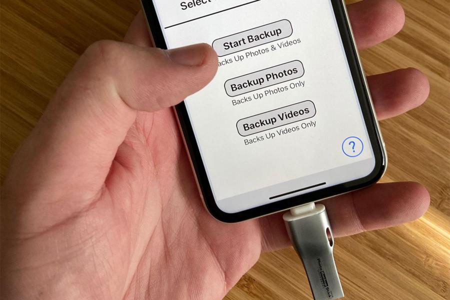 Protect your photos and videos with this universal backup storage stick