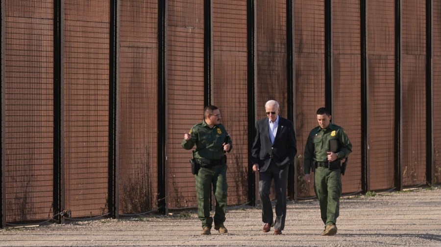 bidem border wall