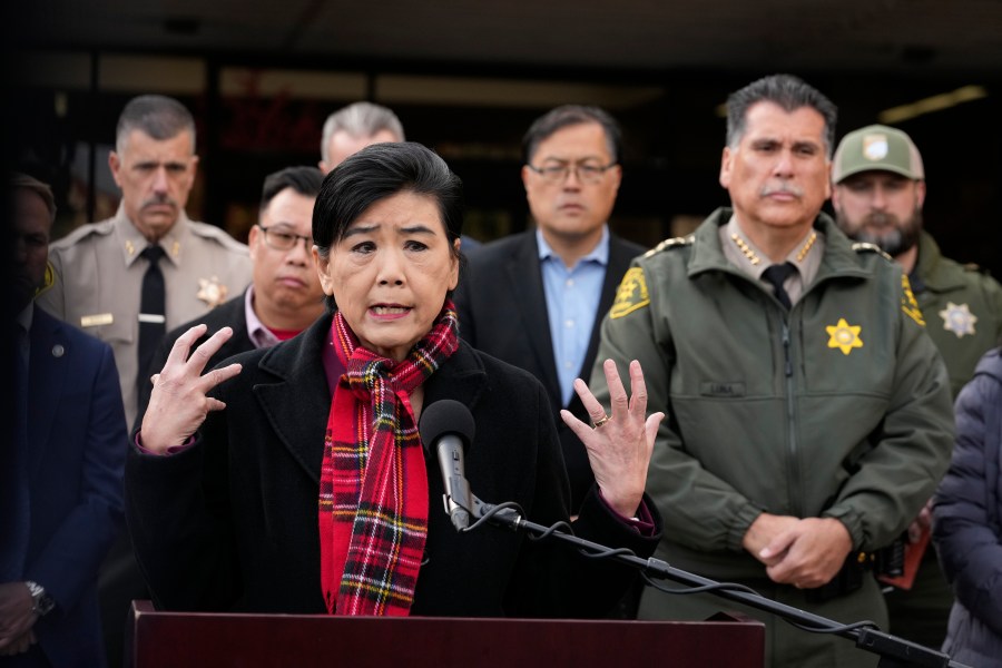 Judy Chu, Robert Luna