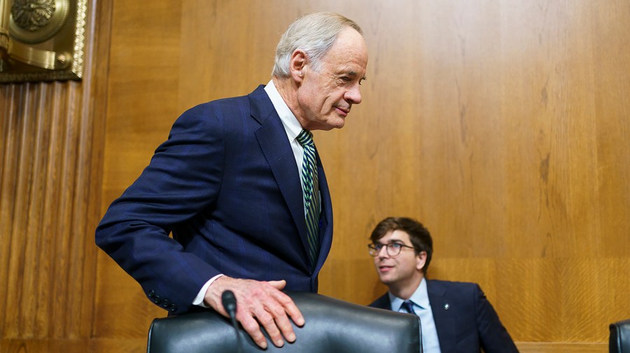 Senate Environment and Public Works Committee Chairman Tom Carper (D-Del.)