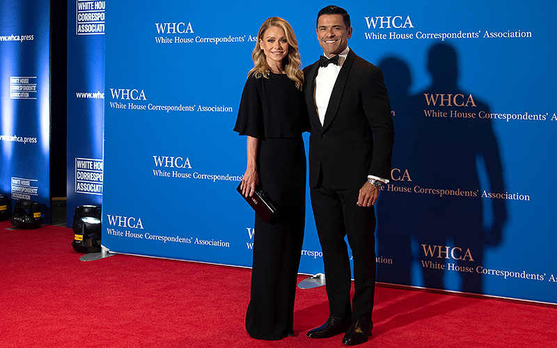 Kelly Ripa and Mark Consuelos