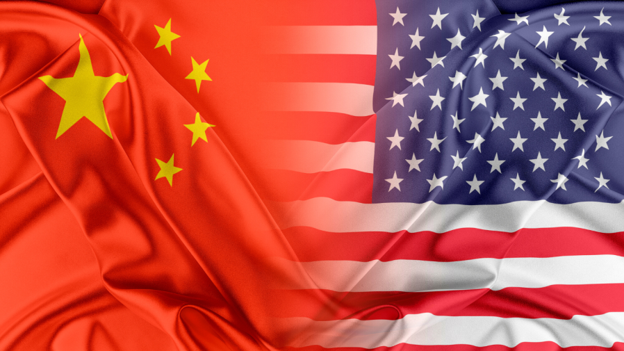 USA and Chinese flags.