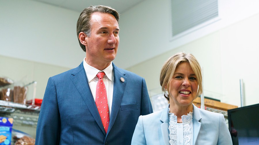 Virginia Gov. Glenn Youngkin (R) and first lady Suzanne Youngkin