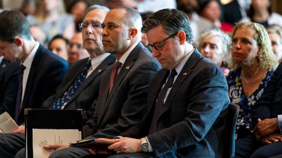 Minority Leader Hakeem Jeffries (D-N.Y.) and Speaker Mike Johnson (R-La.)