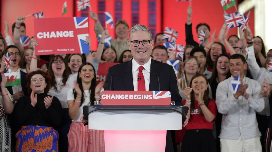 Labour Leader Keir Starmer celebrates winning the 2024 General Election with a speech at Tate Modern on July 05, 2024 in London, England. Labour is on course to win a landslide victory in the 2024 General Election. Starmer addresses the nation promising Country first, Party second. (Photo by Ricky Vigil/Getty Images)