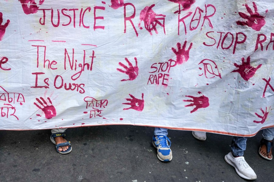 Engineers and engineering students attend a protest against the rape and killing of a trainee doctor at a government hospital, in Kolkata, India, Wednesday, Aug. 21, 2024. India’s top court on Tuesday set up a national task force of doctors who will make recommendations on safety of health care workers at their workplace, days after the rape and killing of a trainee doctor that sparked outrage and nationwide protests. (AP Photo/Bikas Das)