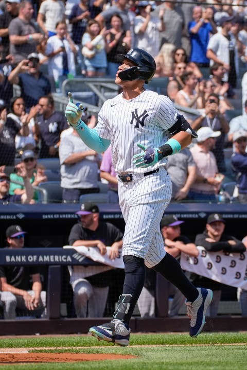 New York Yankees' Aaron Judge crosses home plate after hitting a home run during the first inning of a baseball game against the Colorado Rockies, Sunday, Aug. 25, 2024, in New York. (AP Photo/Bryan Woolston)