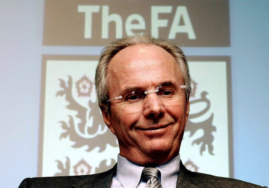 FILE - England soccer manager Sven-Goran Eriksson smiles during a press conference at Football Association headquarters in London, Tuesday Jan. 24, 2006. Eriksson the Swedish soccer manager who spent five years as England’s first ever foreign-born coach, has died. He was 76, it was announced on Monday, Aug. 26, 2024. (Andrew Parsons, Pool via AP, File)