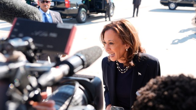 Democratic presidential nominee Vice President Kamala Harris talks to the media before boarding Air Force Two at Detroit Metropolitan Wayne County Airport, Thursday, August 8, 2024, in Romulus, Mich.