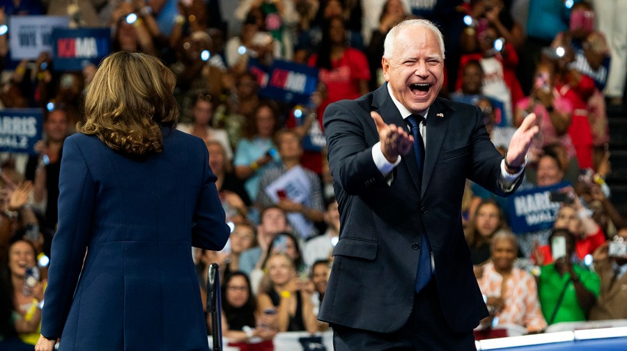 Minnesota Gov. Tim Walz (D)